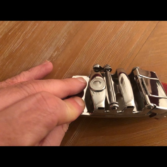 BNWT Luxurious Automatic PWR Red Ratchet Belt!! - Picture 12 of 16